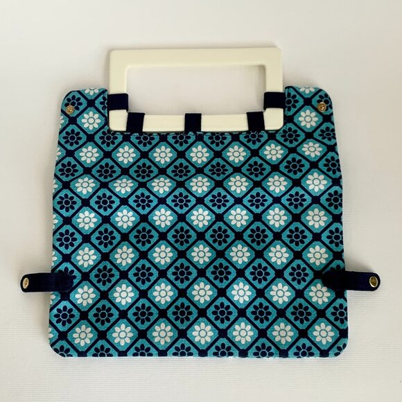 Old Navy Convertible Mod Flower Clutch Purse Bag Blue White Navy Preppy Retro - Picture 2 of 13